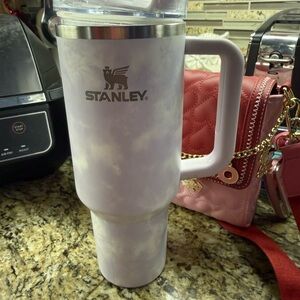 Stanley 40 Oz Purple Tye Dye. EUC